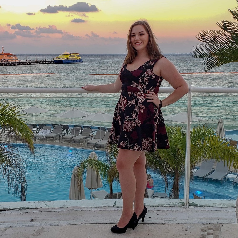 Meet your Posher, Anna
